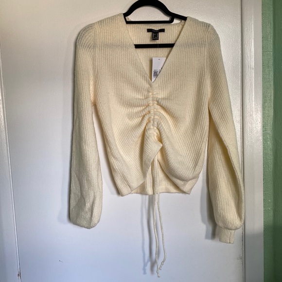 NWT Rouched Drawstring Cropped Sweater - Picture 2 of 5